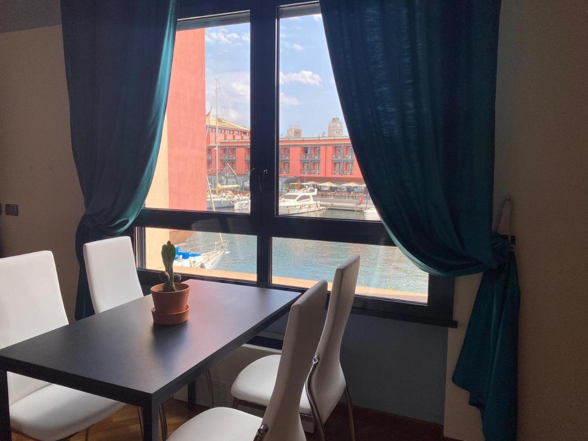 Le Finestre Sull'Acquario Apartment Genoa Ngoại thất bức ảnh